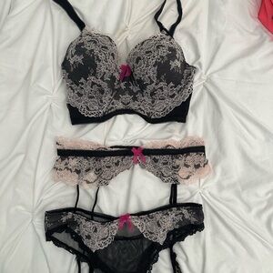 Victoria's Secret Black and Pink Lace Bra Set